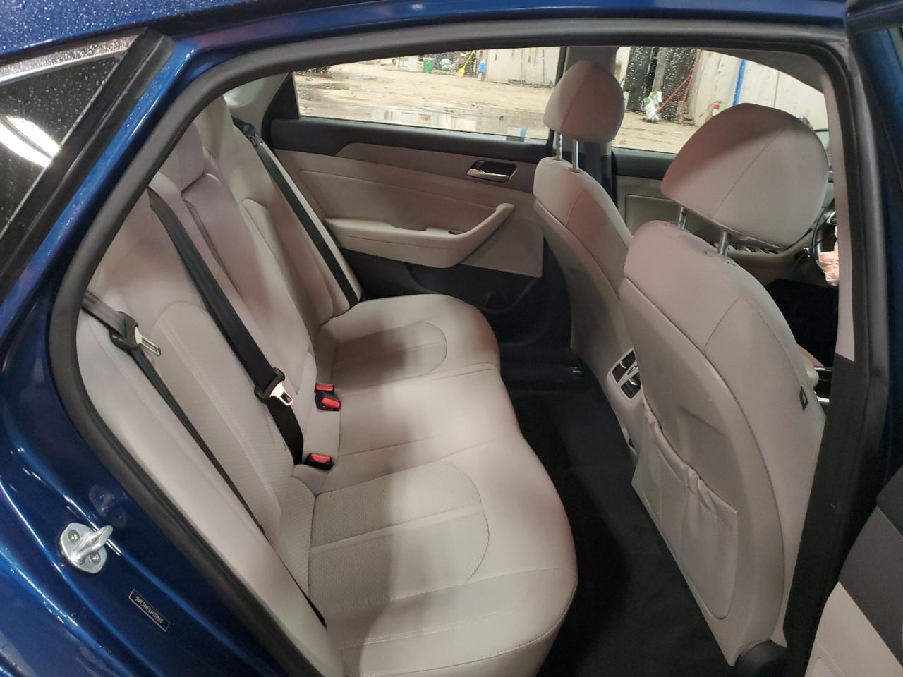 2018 Hyundai Sonata - Image 10