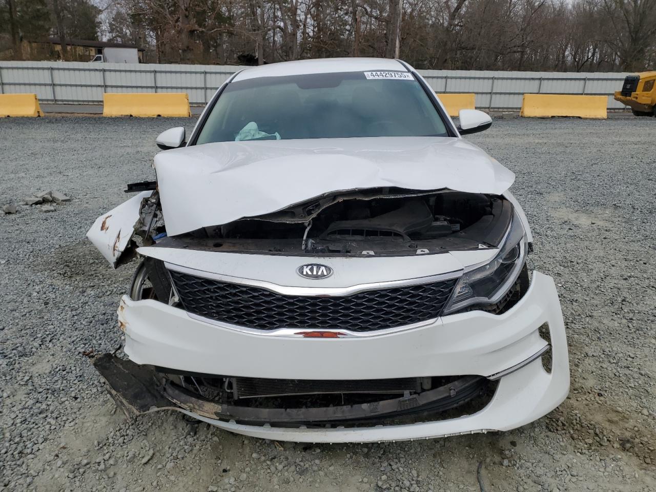2017 Kia Optima - Image 5