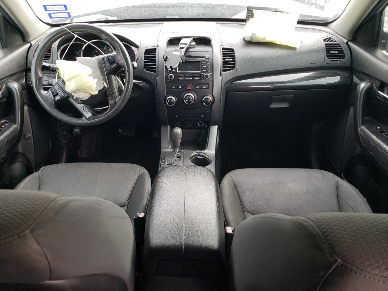 2011 Kia Sorento - Image 8