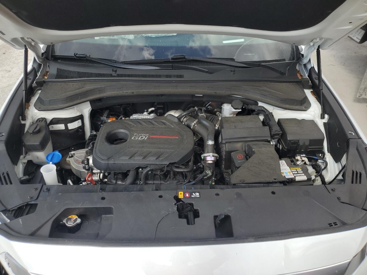 2019 Hyundai Santa Fe - Image 11