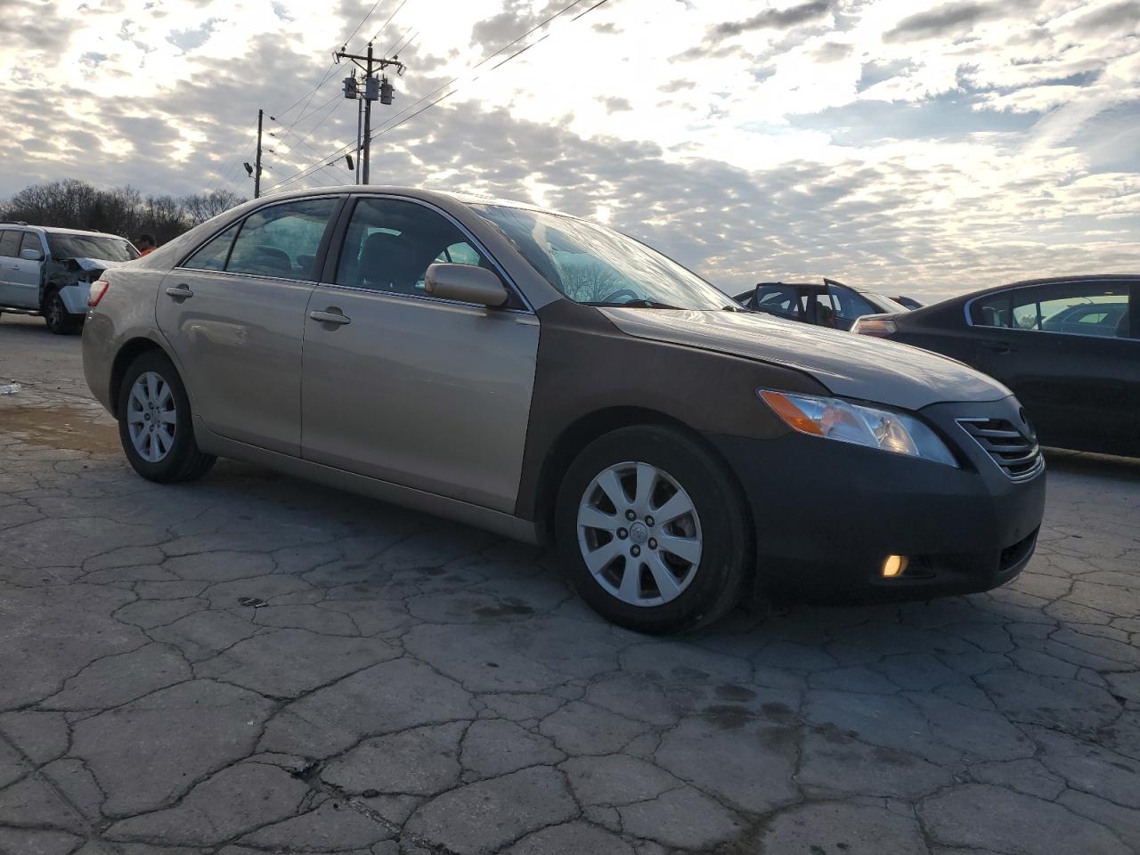 2009 Toyota Camry - Image 4