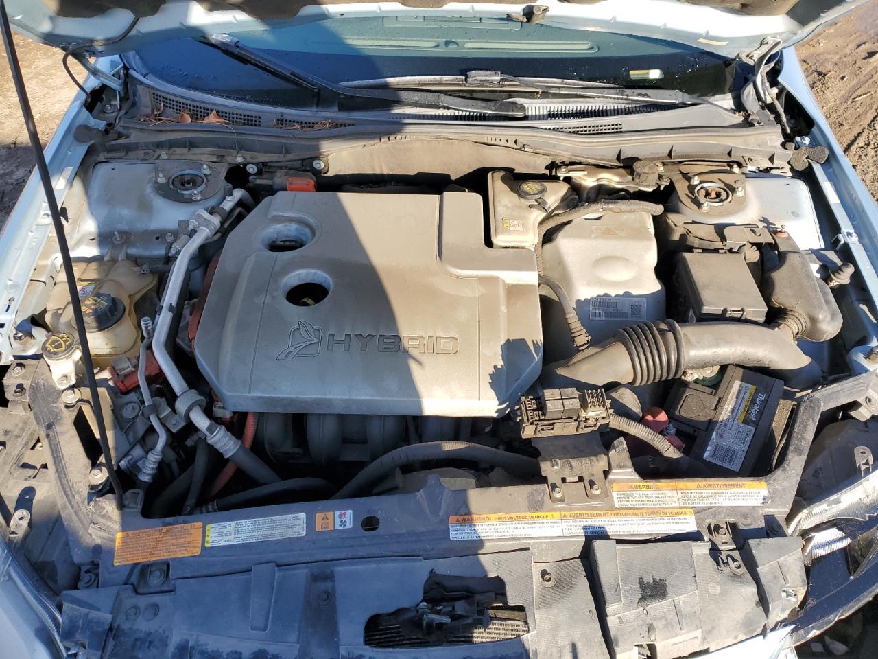 2010 Ford Fusion - Image 12