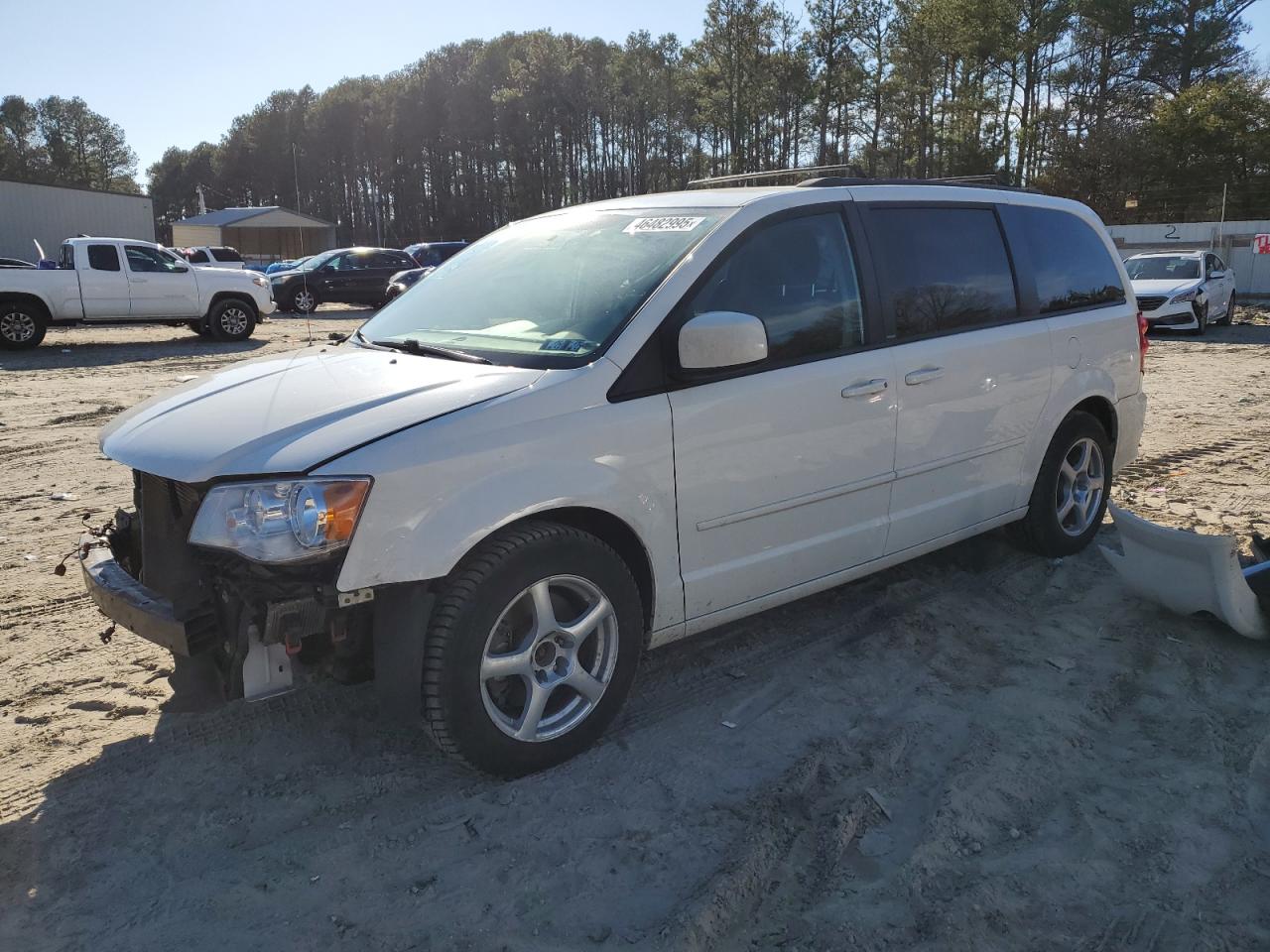 2013 Dodge Caravan - Image 1