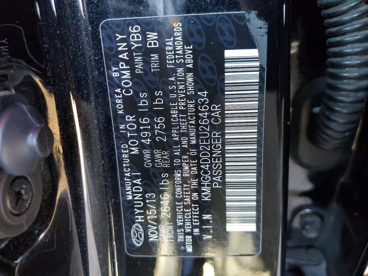 2014 Hyundai Genesis - Image 14