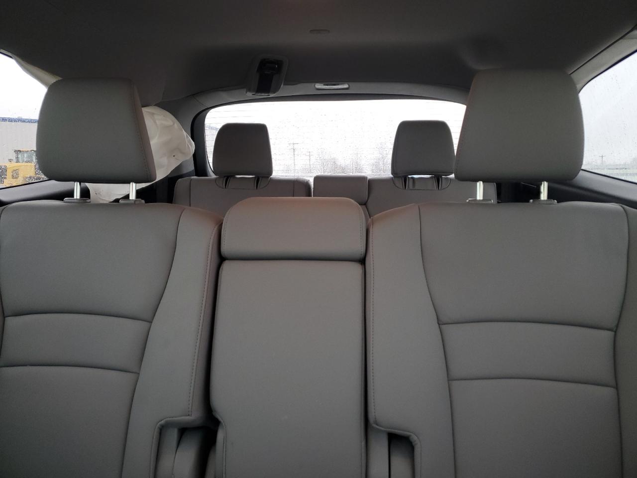 2022 Honda Pilot - Image 10