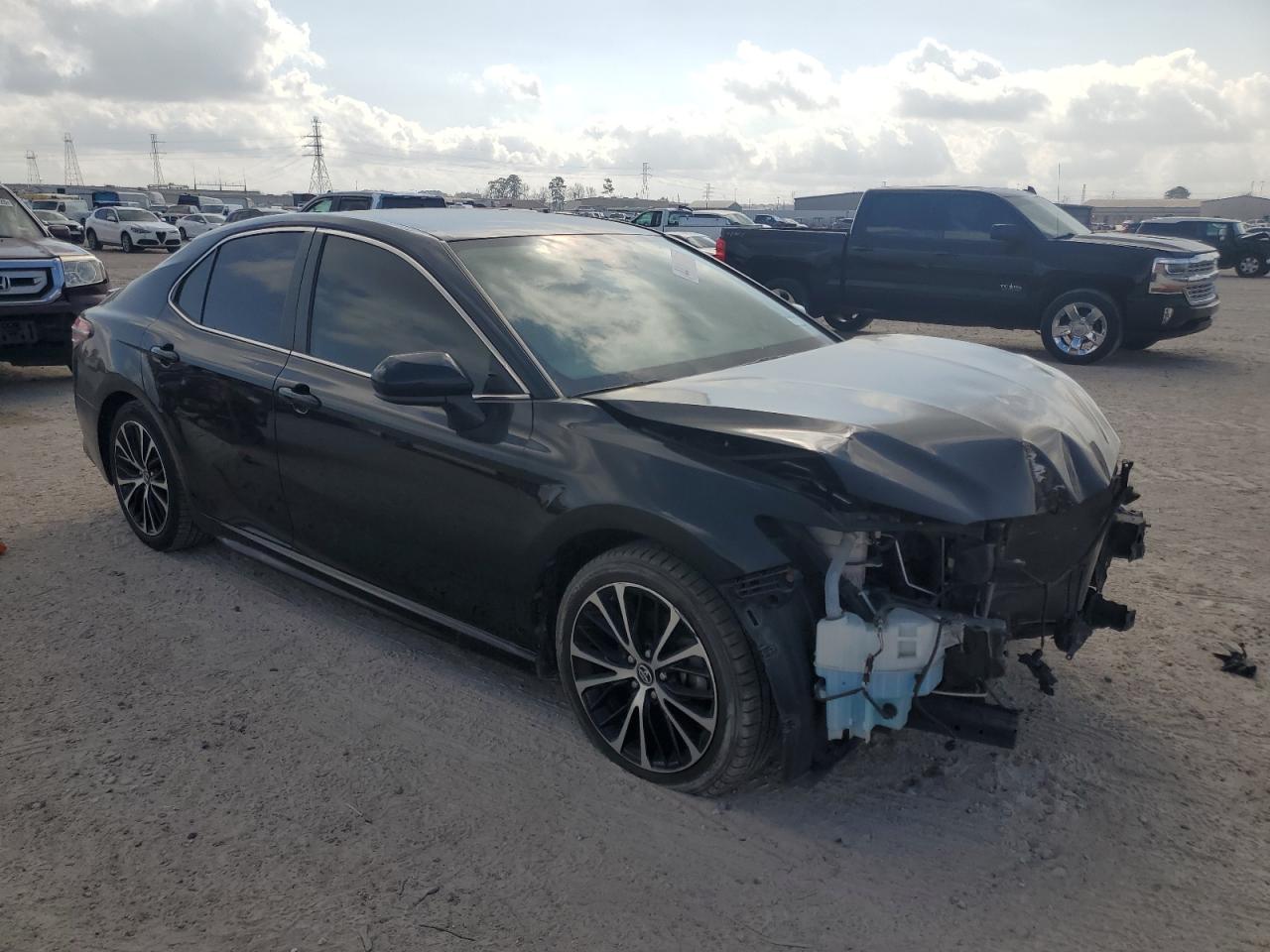 2020 Toyota Camry - Image 4