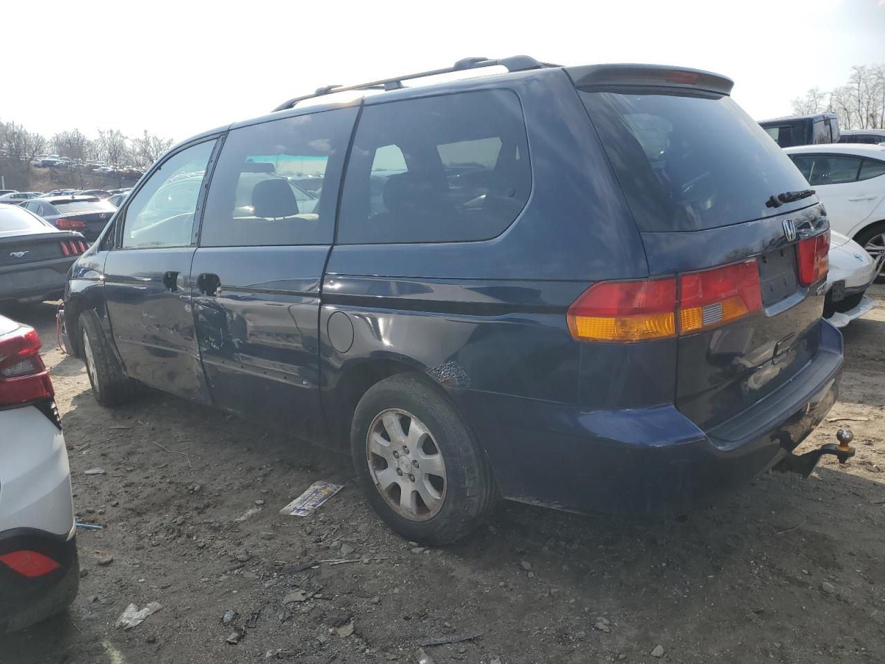 2004 Honda Odyssey - Image 2