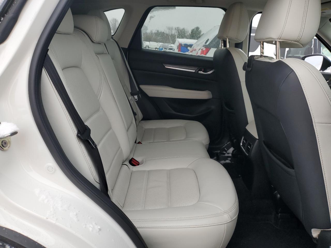 2020 Mazda CX-5 - Image 11