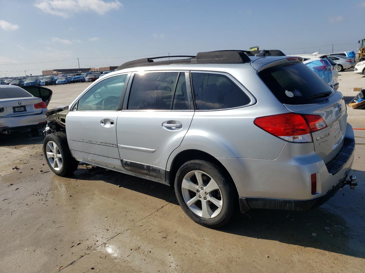 2013 Subaru Outback - Image 2