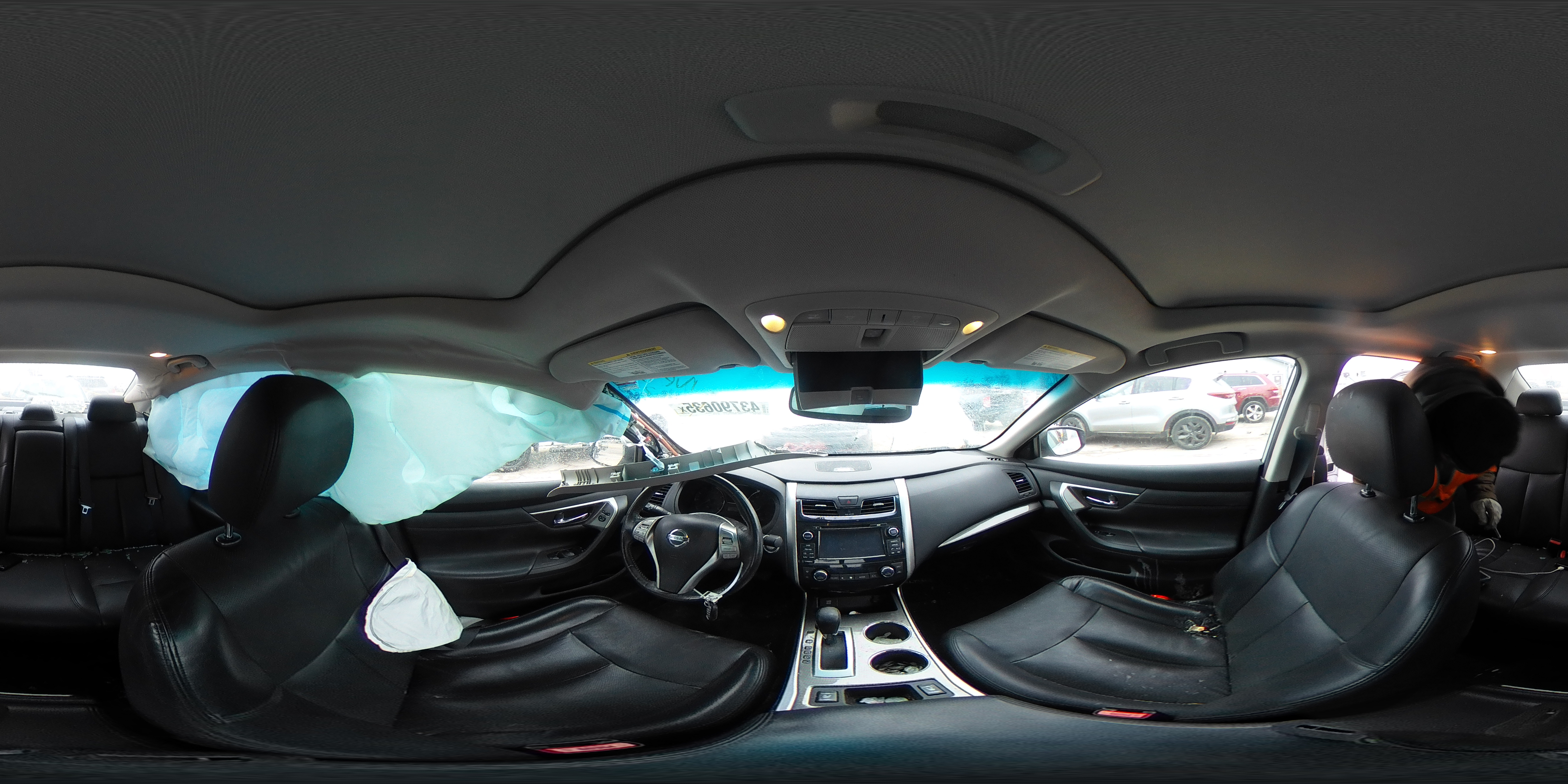 2015 Nissan Altima - Image 13