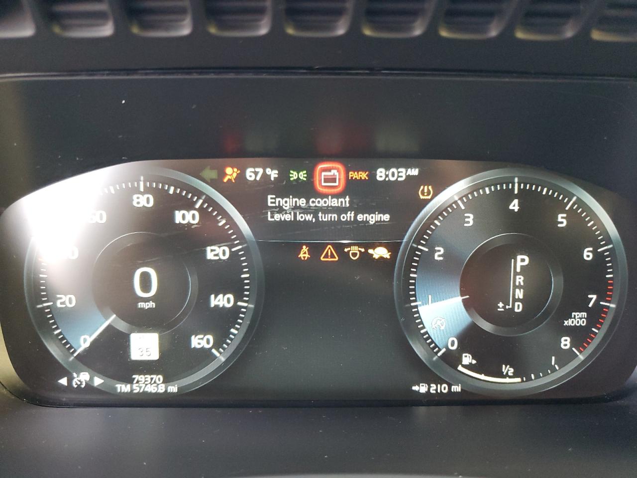 2022 Volvo XC90 - Image 9