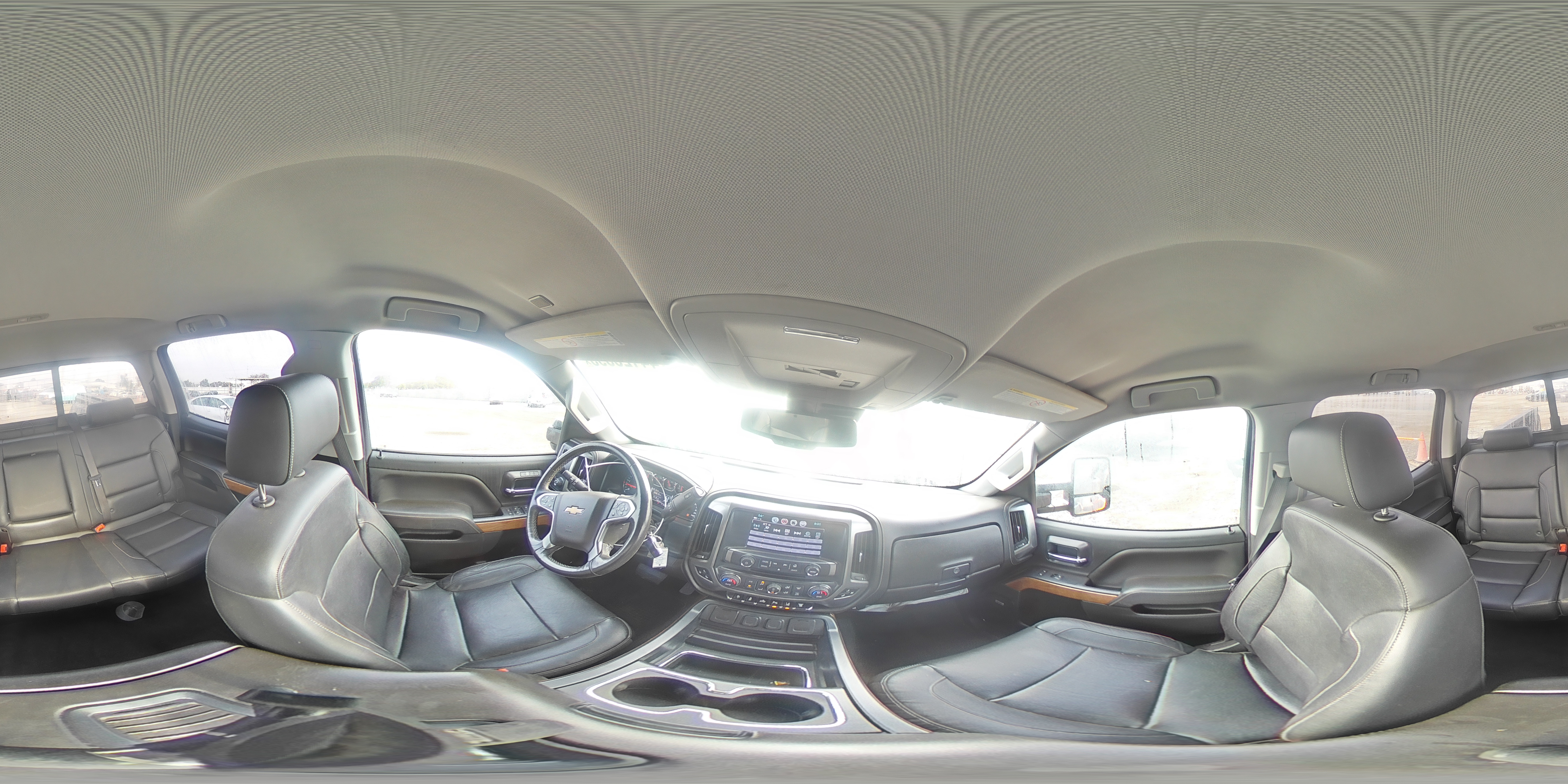 2018 Chevrolet Silverado - Image 13