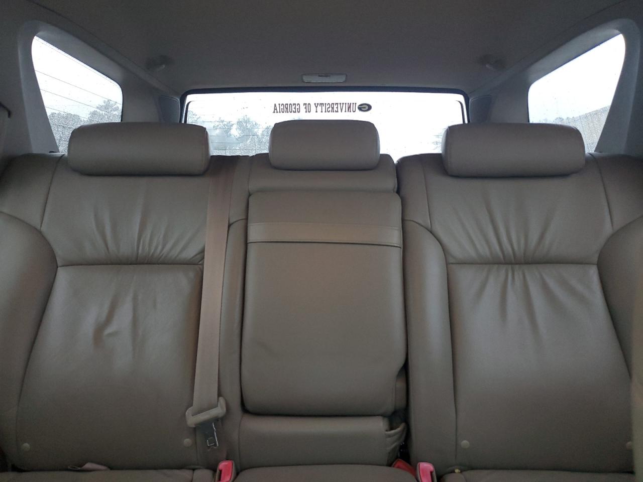 2005 Toyota 4Runner - Image 10