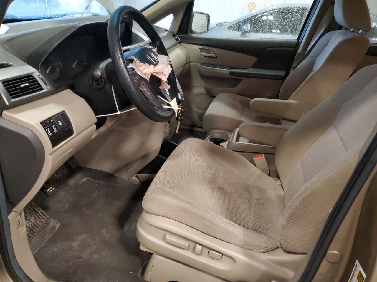 2012 Honda Odyssey - Image 7
