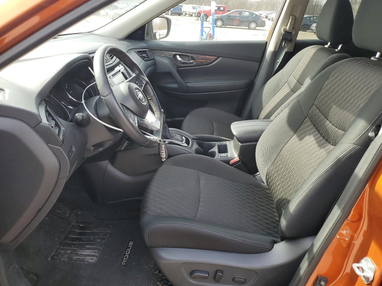 2019 Nissan Rogue - Image 7