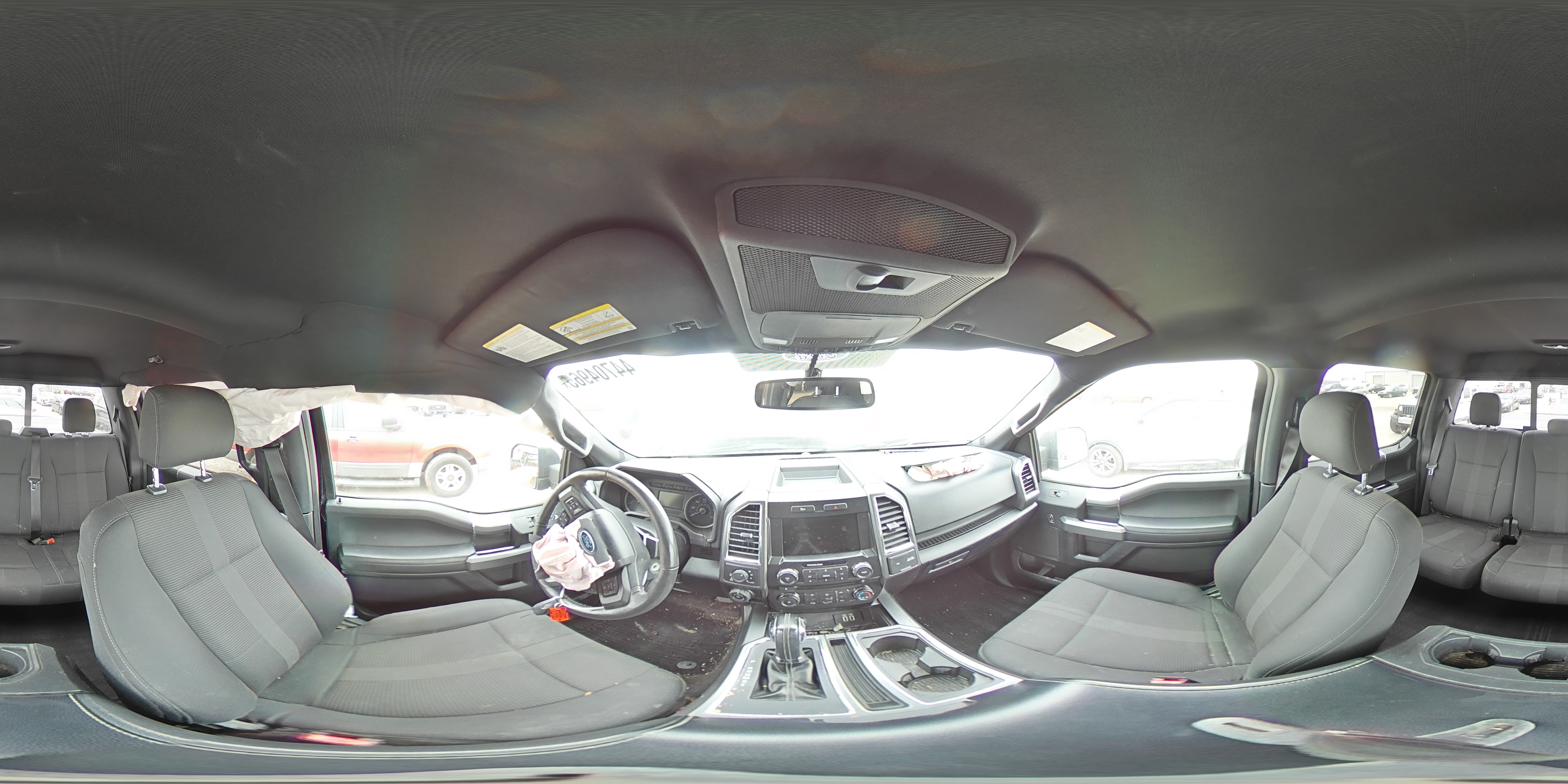 2016 Ford F-150 - Image 12