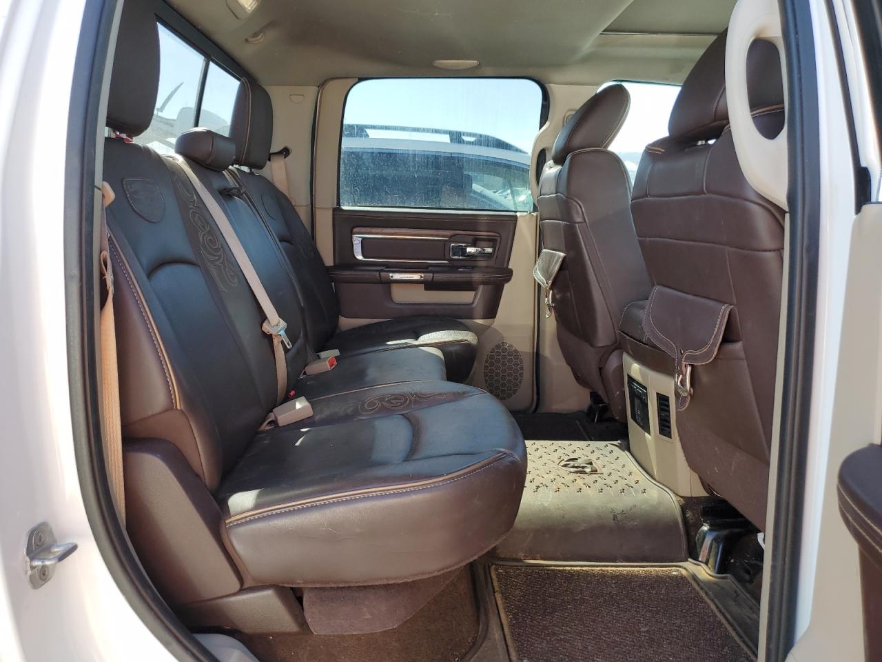 2013 RAM 1500 - Image 10