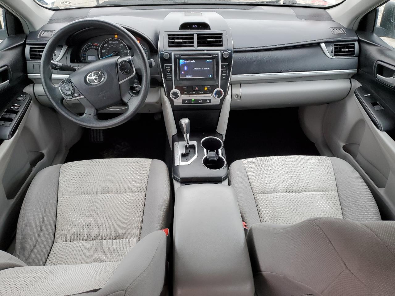 2014 Toyota Camry - Image 8