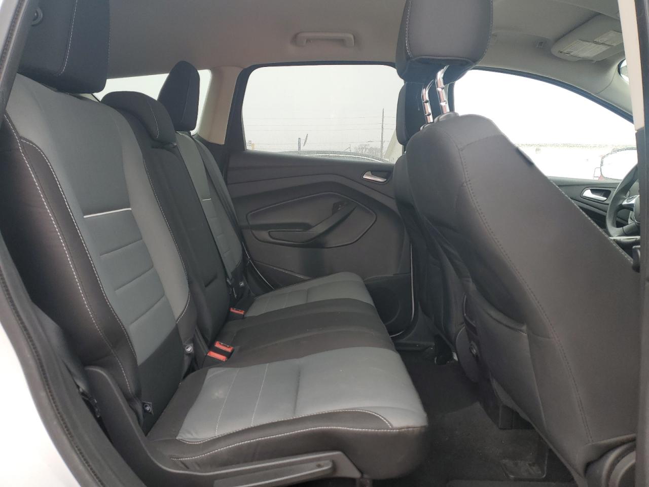 2014 Ford Escape - Image 11