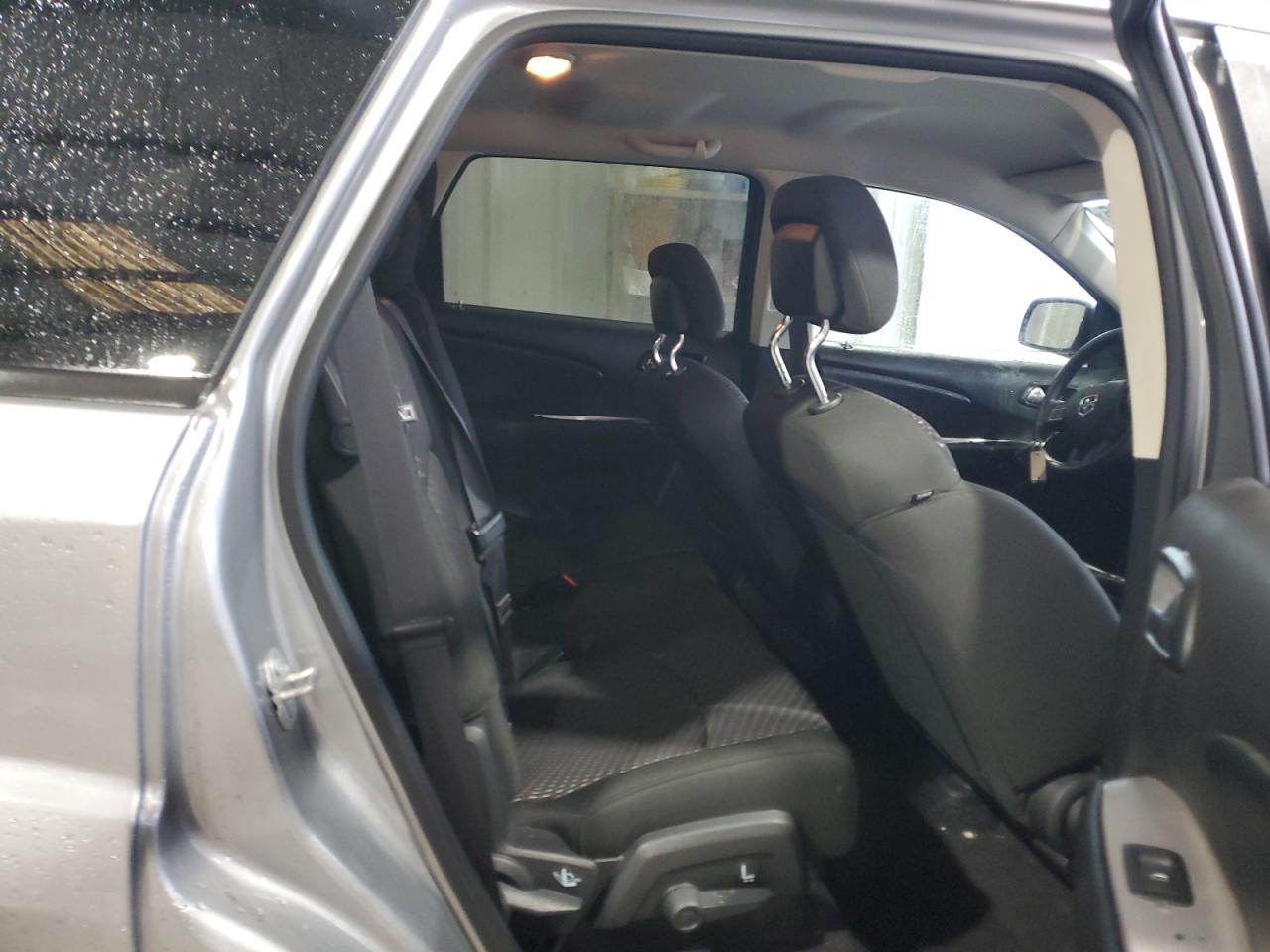 2020 Dodge Journey - Image 11