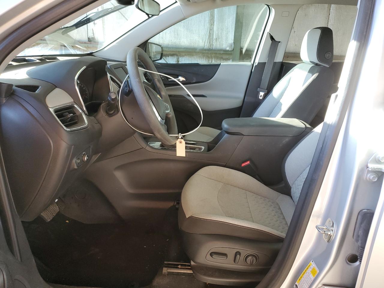2022 Chevrolet Equinox - Image 7