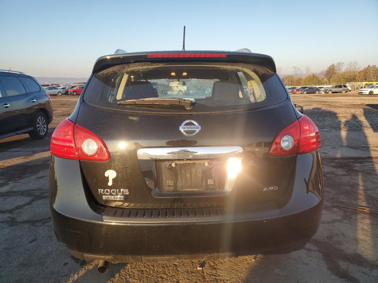 2014 Nissan Rogue - Image 6