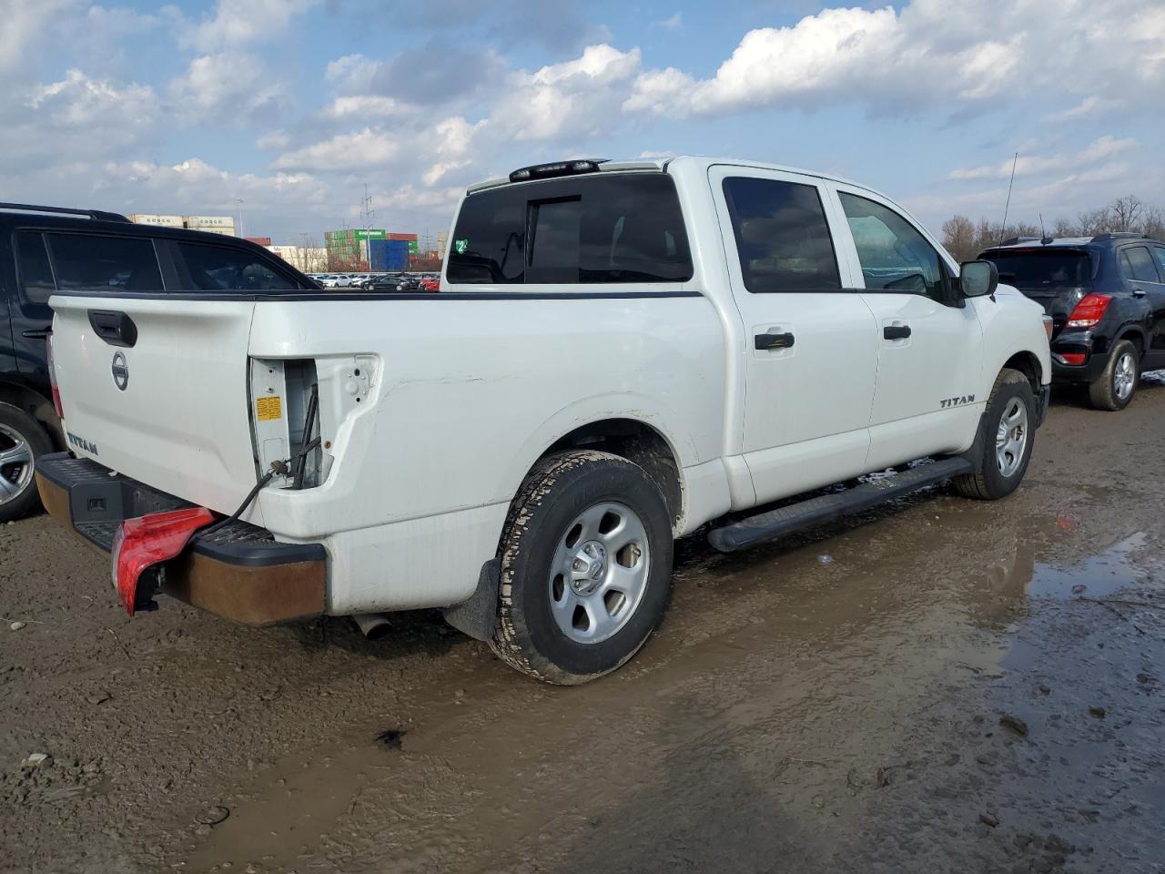 1N6AA1EK8HN527944 NISSAN TITAN 2017