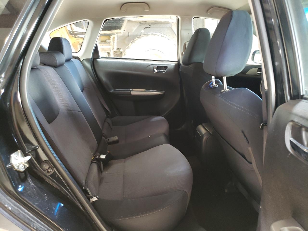 2010 Subaru Impreza - Image 11