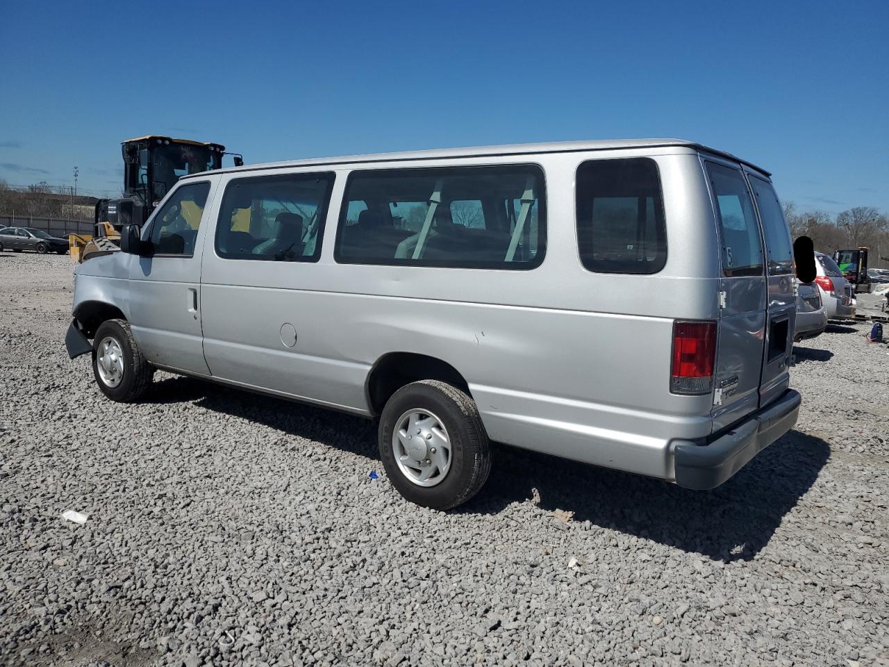 2012 Ford Econoline - Image 2