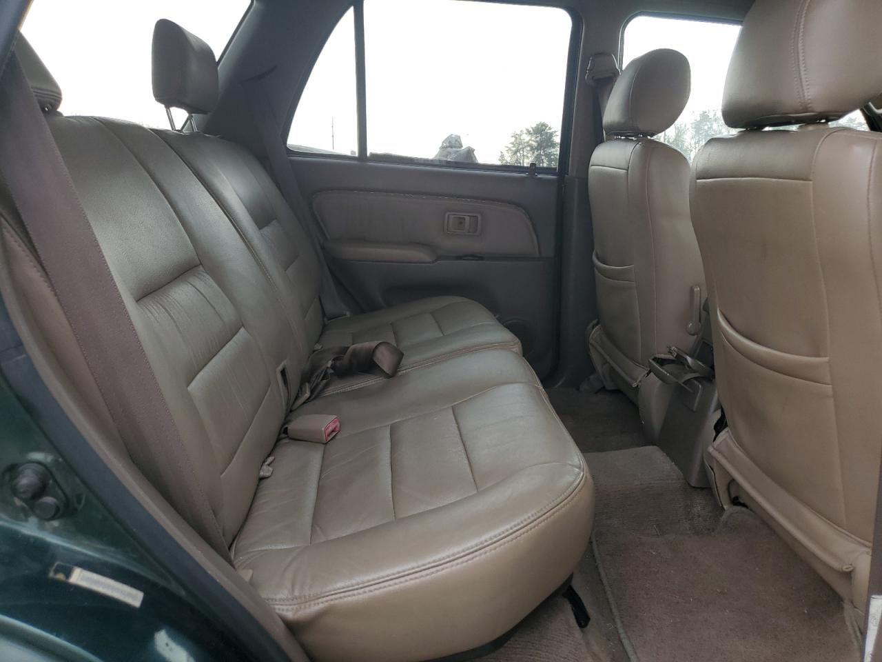 2000 Toyota 4Runner - Image 11