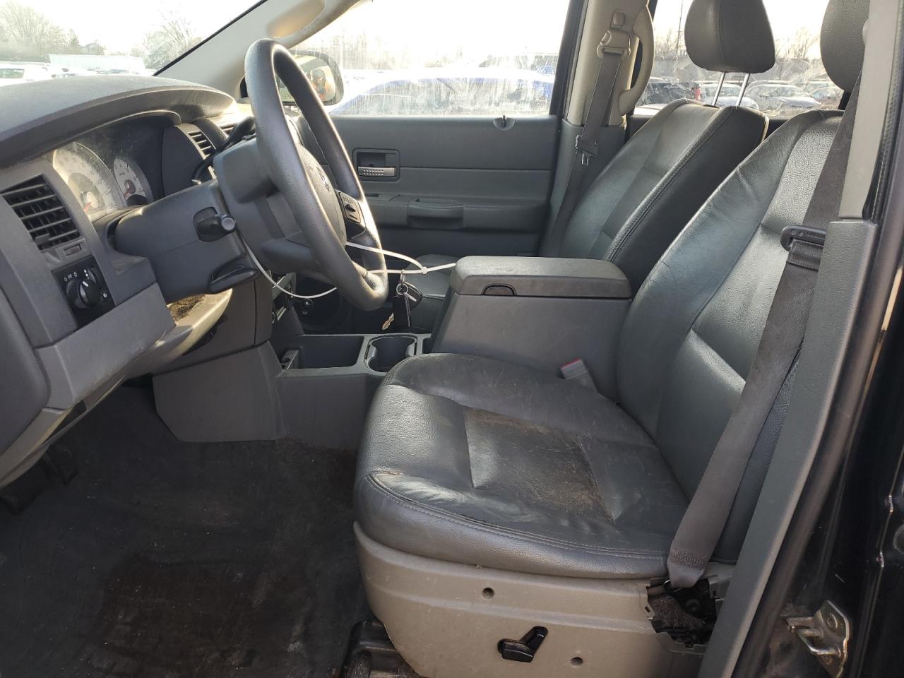 2004 Dodge Durango - Image 7