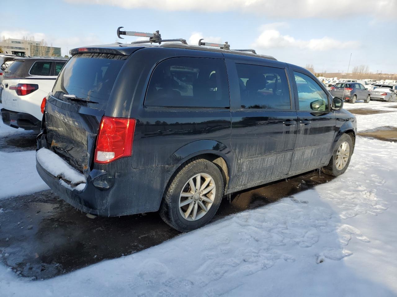 2017 Dodge Caravan - Image 3