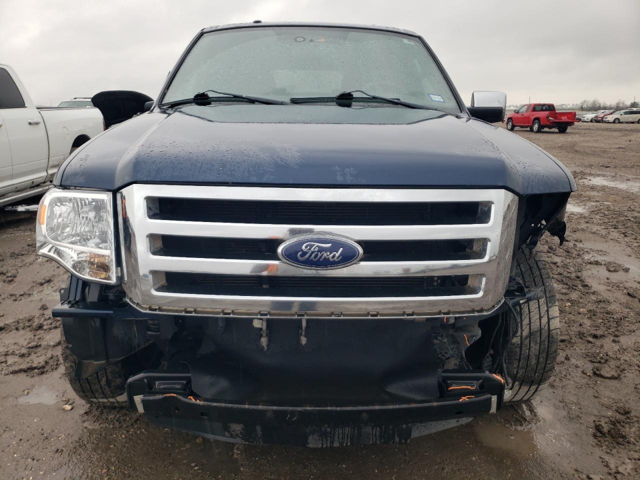 2014 Ford Expedition - Image 5
