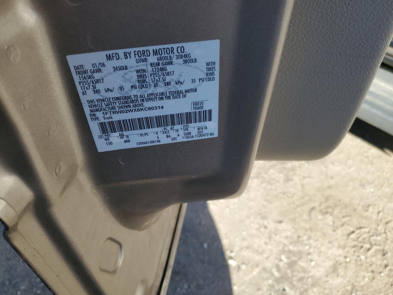 2006 Ford F-150 - Image 12
