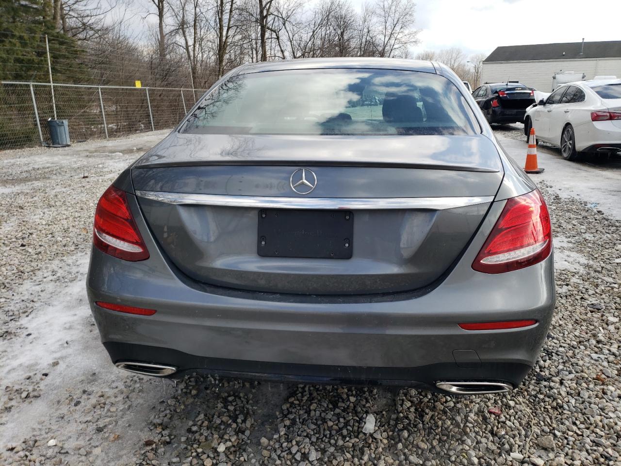 2019 Mercedes-Benz E-klasse - Image 6