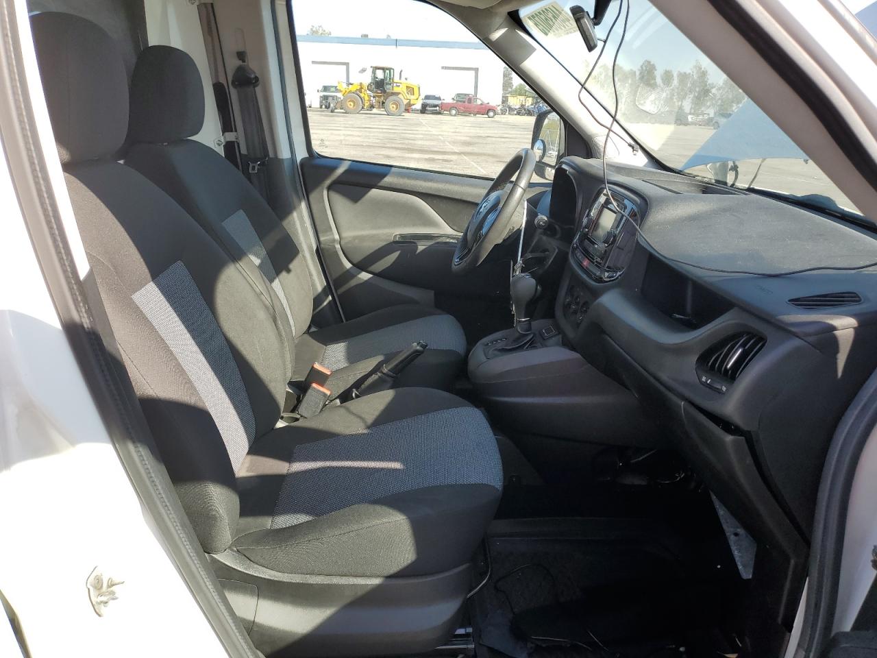 2016 RAM ProMaster City - Image 10