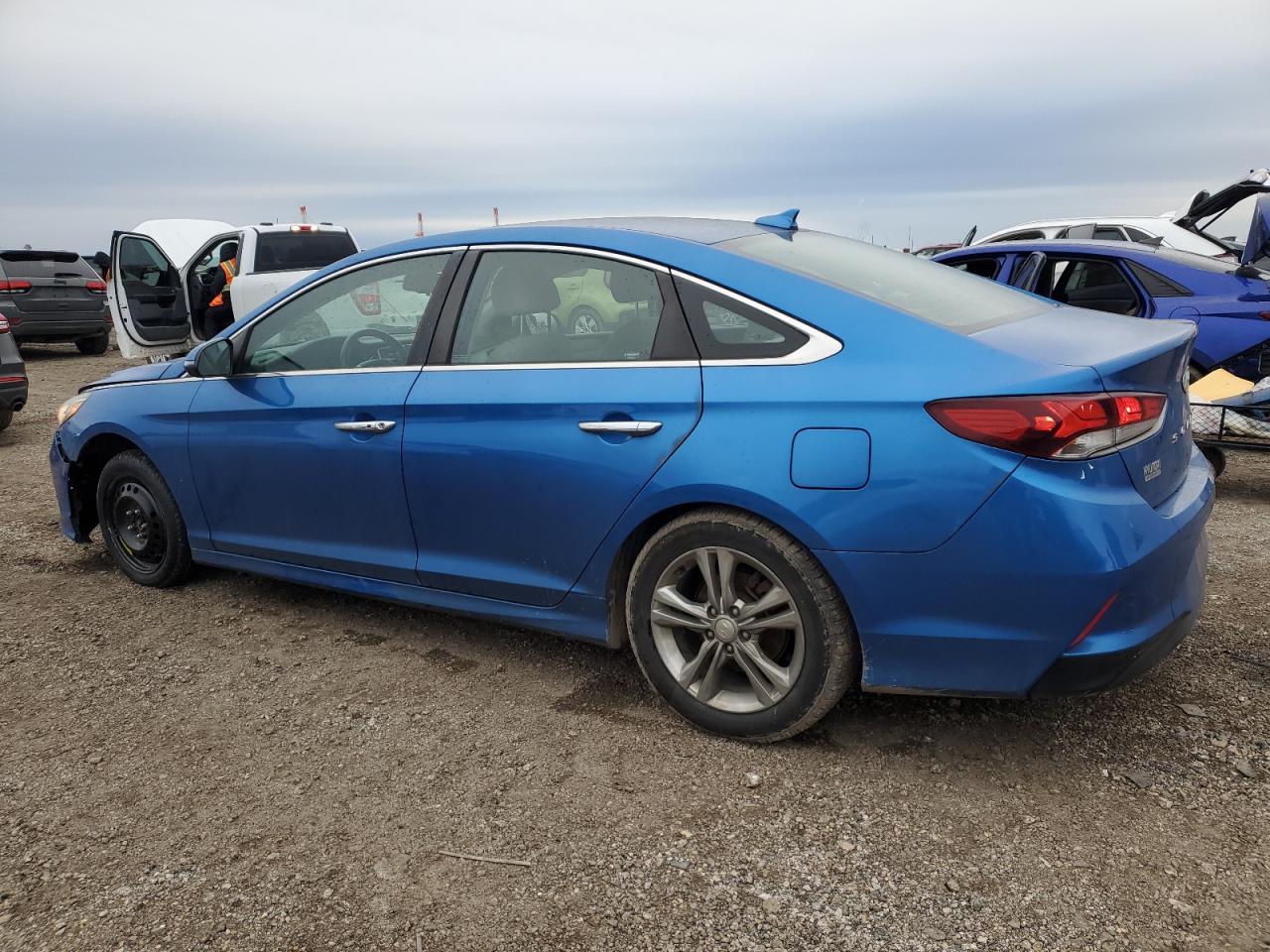 2018 Hyundai Sonata - Image 2