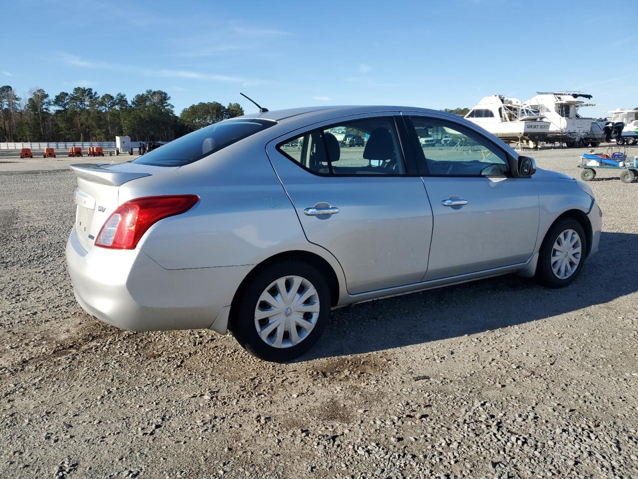 2014 Nissan Versa - Image 3