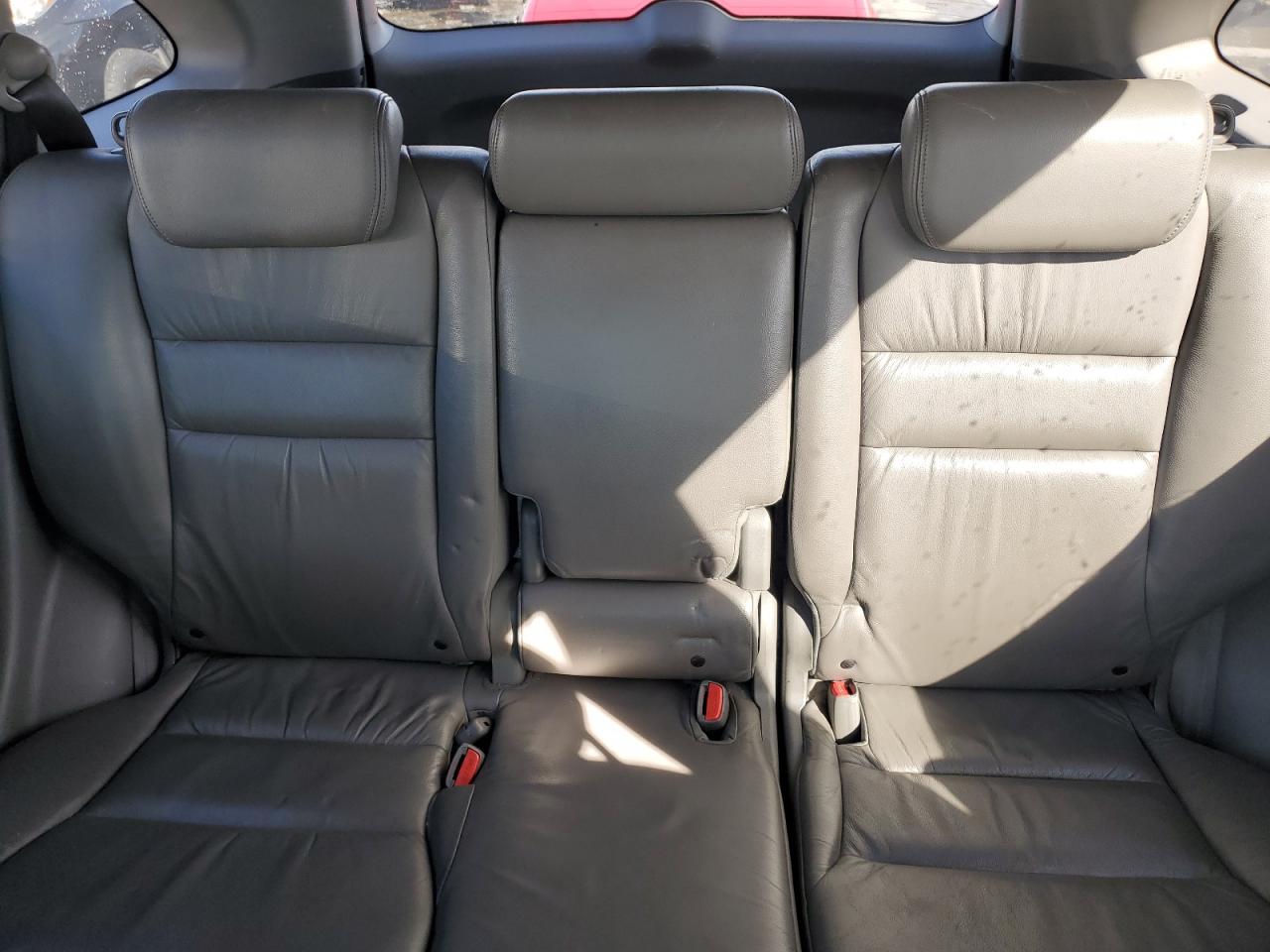 2007 Honda CR-V - Image 10