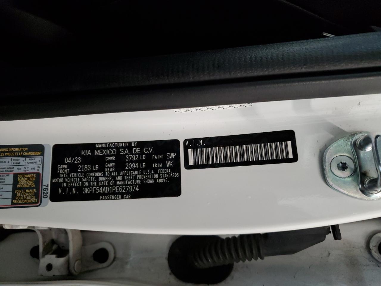 2023 Kia Forte - Image 12