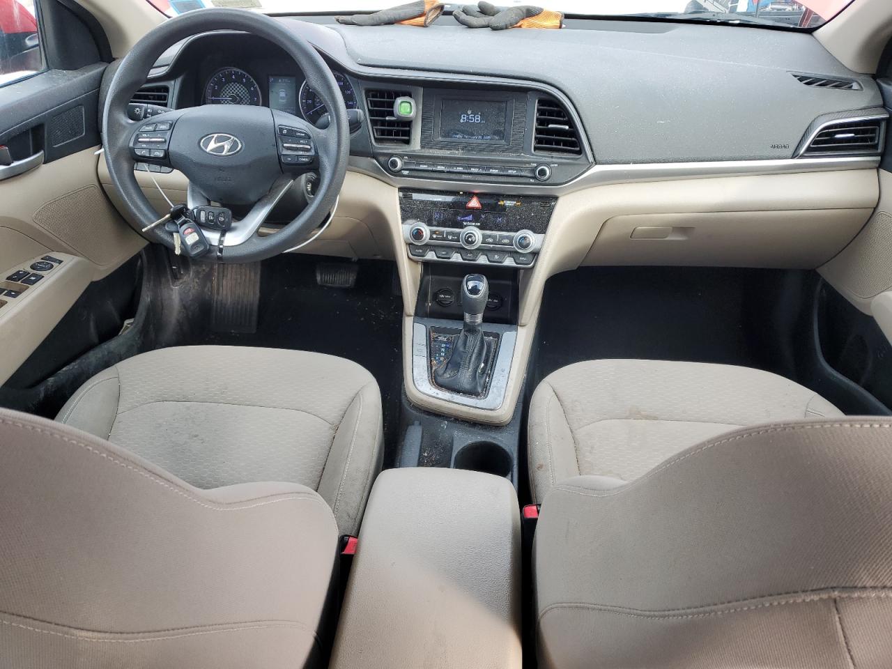 2020 Hyundai Elantra - Image 8