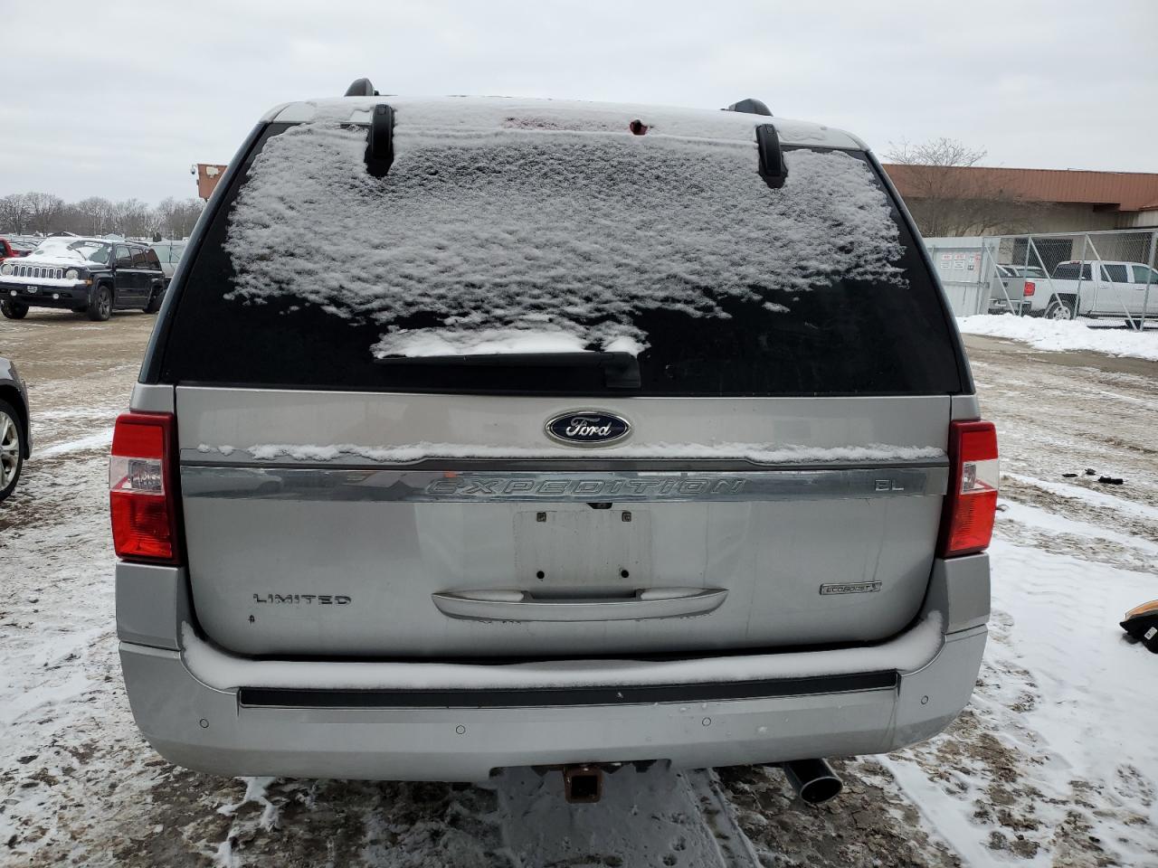 2015 Ford Expedition - Image 6