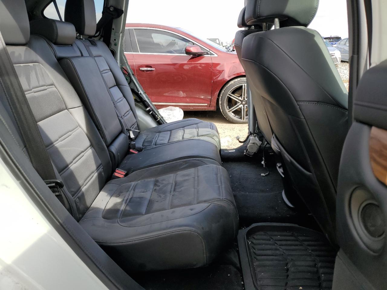 2HKRW2H8XJH633329 HONDA CRV 2018