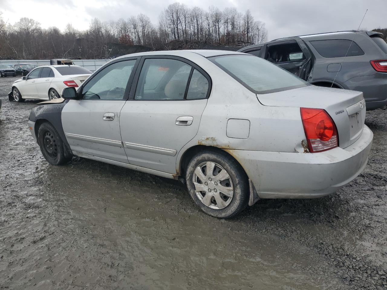 2006 Hyundai Elantra - Image 2