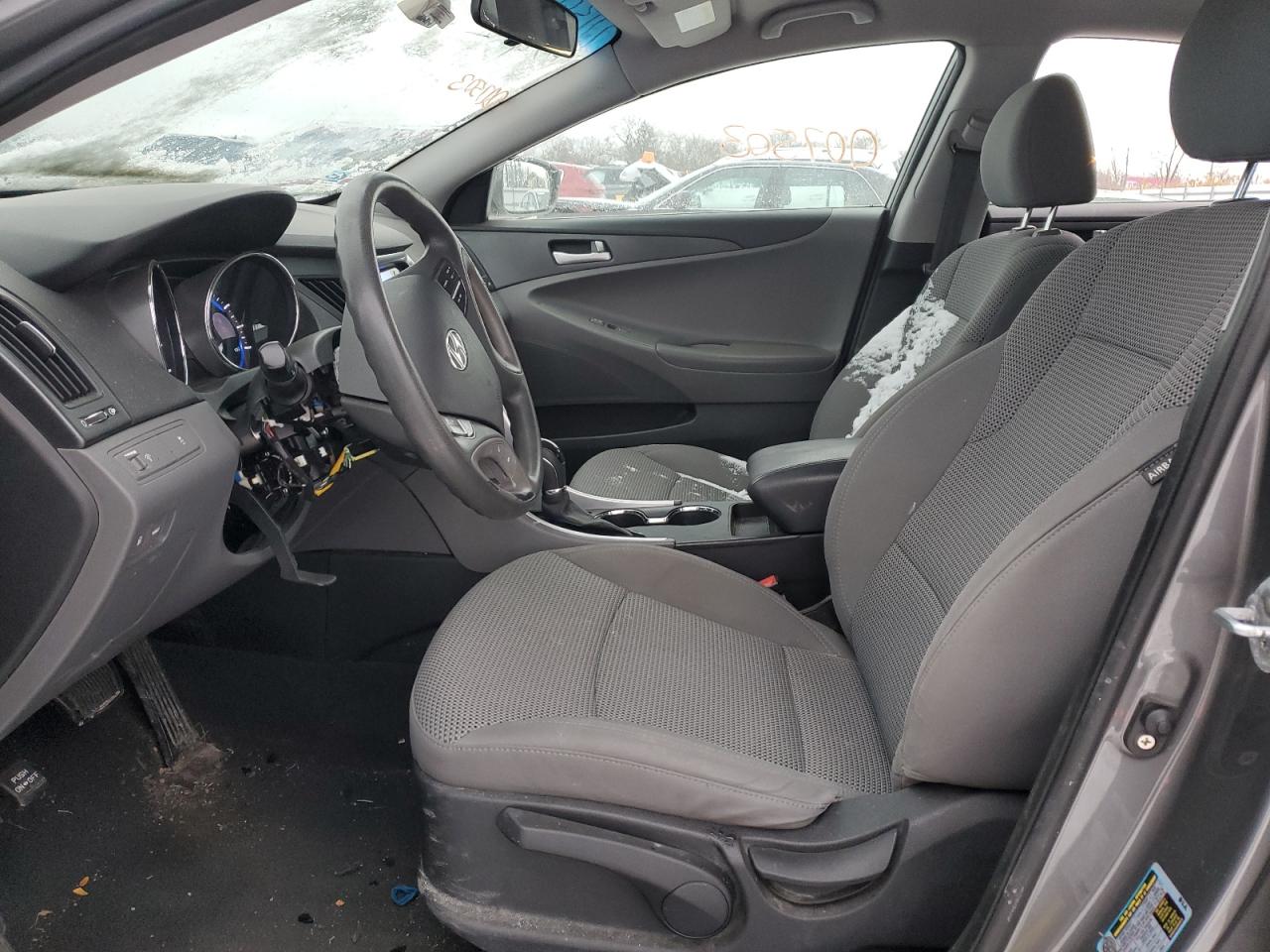 2011 Hyundai Sonata - Image 7