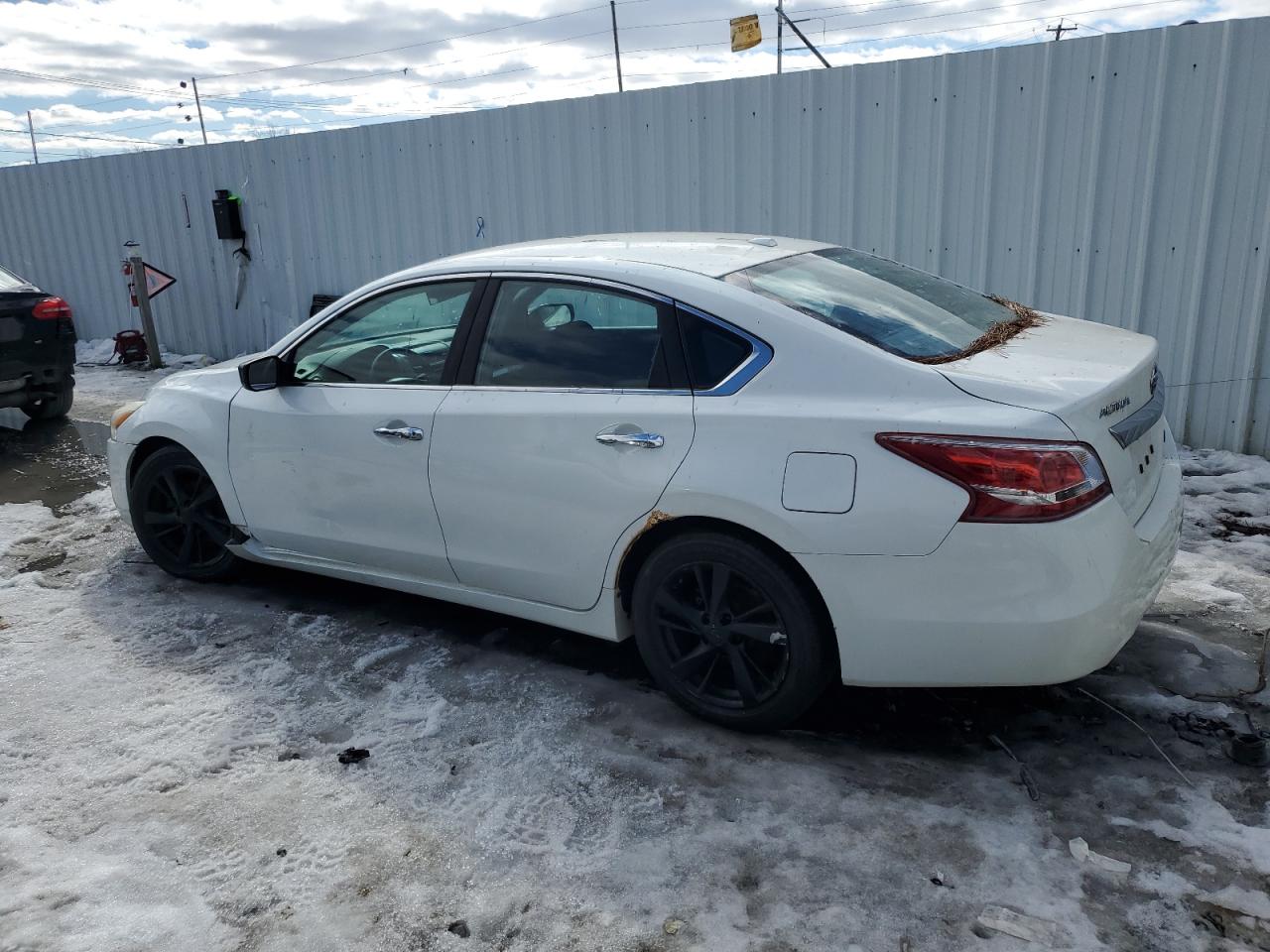 2013 Nissan Altima - Image 2
