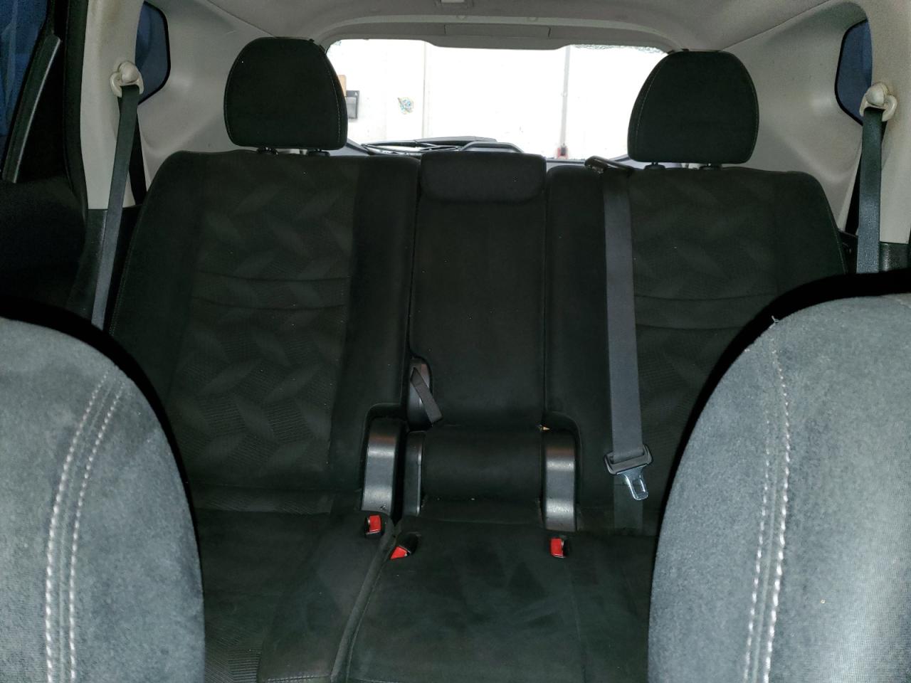 2016 Nissan Rogue - Image 10
