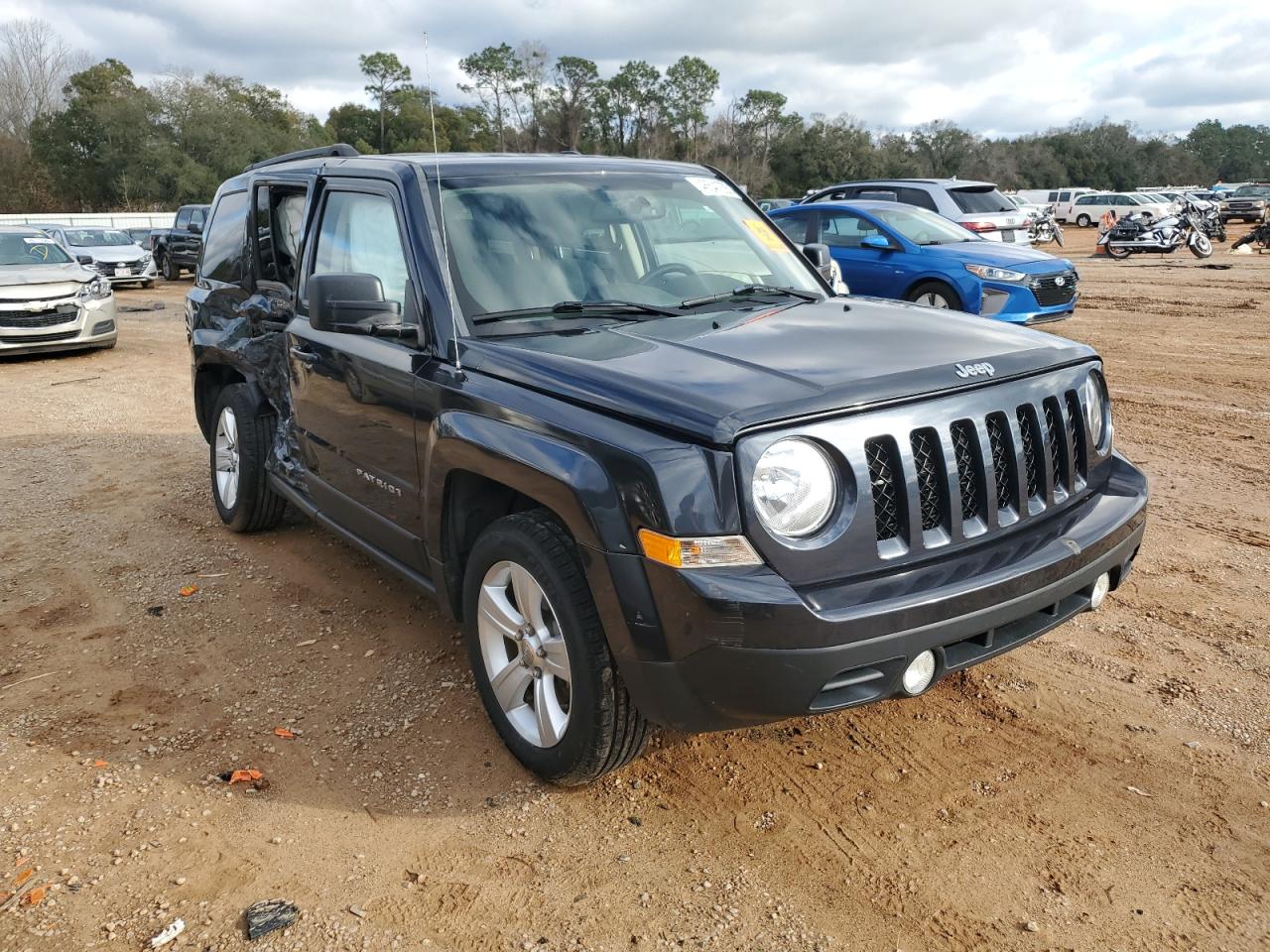 2014 Jeep Liberty (Patriot) - Image 4