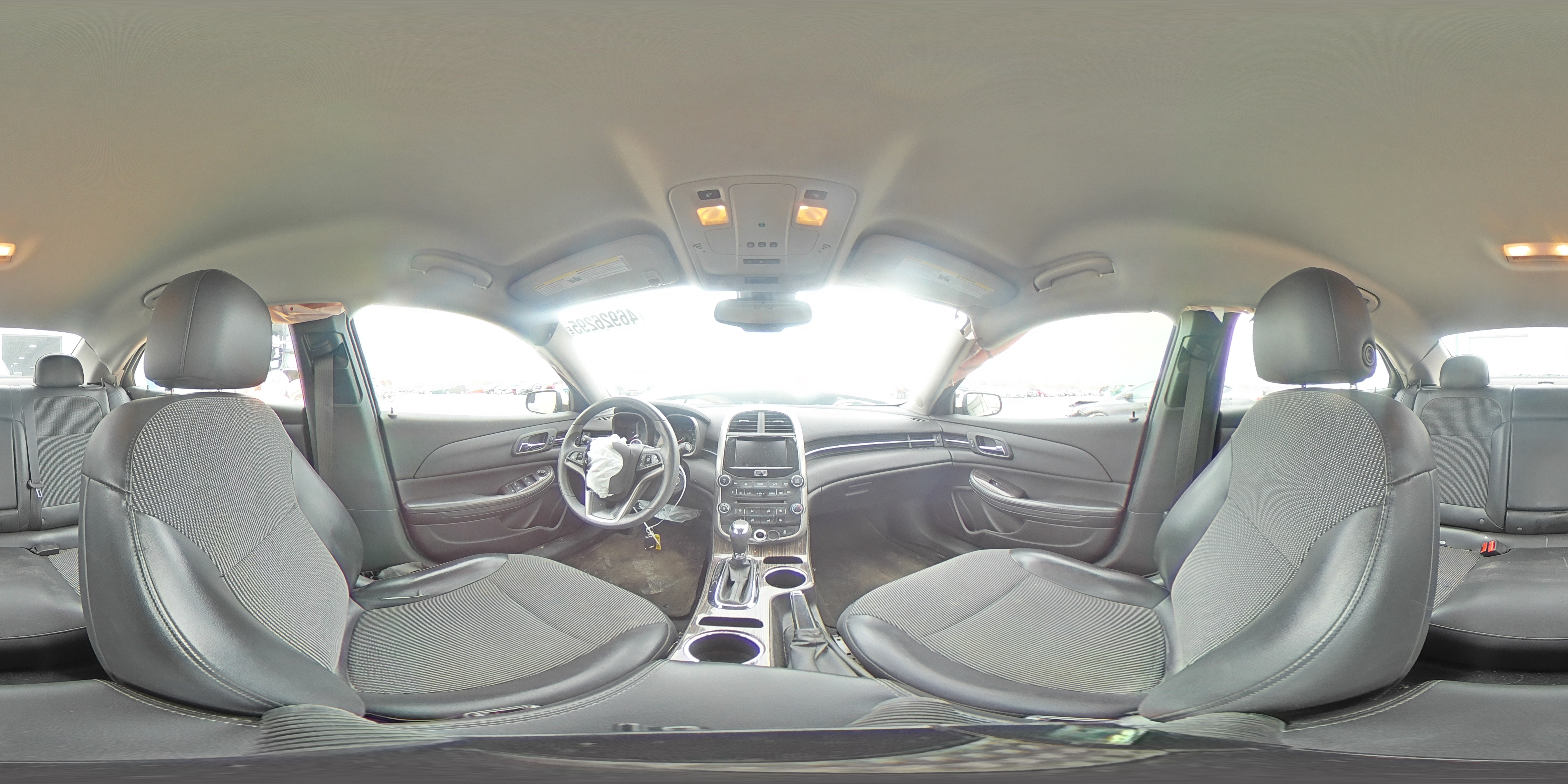 2015 Chevrolet Malibu - Image 13