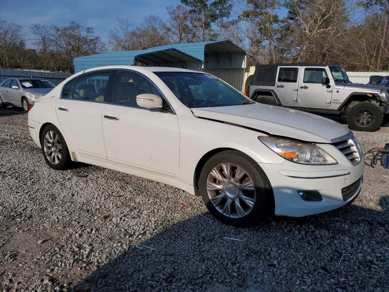 2011 Hyundai Genesis - Image 4